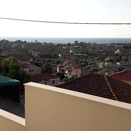 Апартаменты Frini Sunset